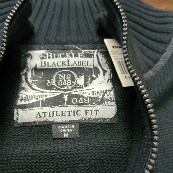 Zip-up Sweater Jacket From The Buckle - Picture 3 of 5